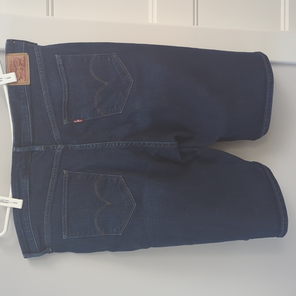 Levi's dark blue Bermuda jean shorts - Picture 3 of 3